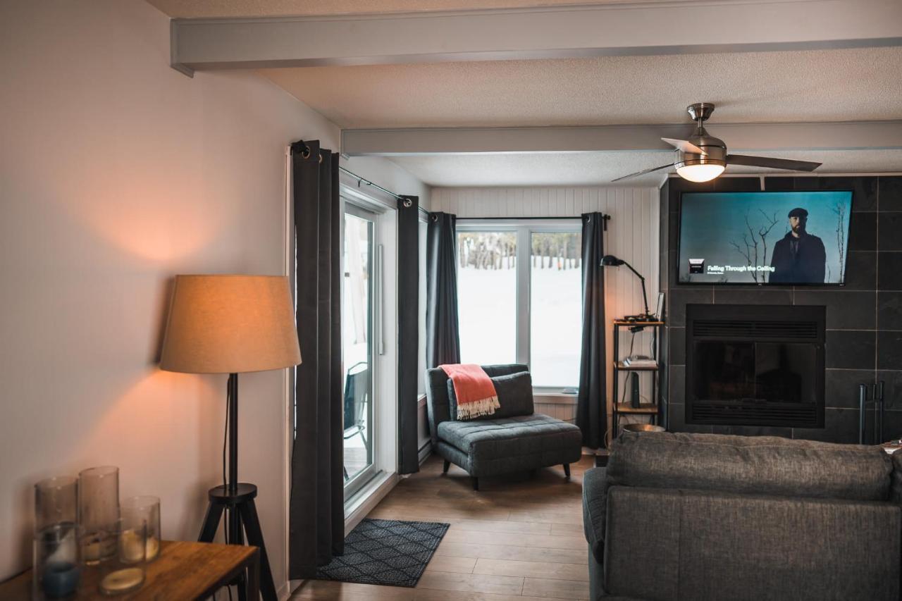 Magnifique Condo Pres Du Lac Tremblant Mont-Tremblant Bagian luar foto